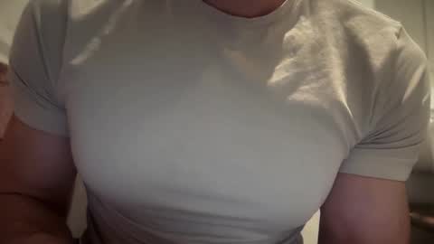 musclehair3 online show from February 14, 10:07 am