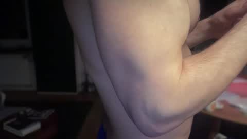 musclehair3 online show from February 17, 5:43 pm