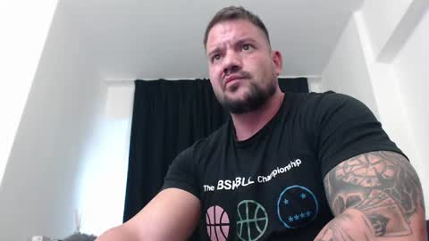MuscleMonster31 online show from December 27, 10:45 am