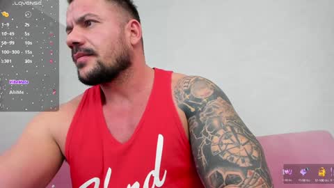MuscleMonster31 online show from January 1, 9:41 pm