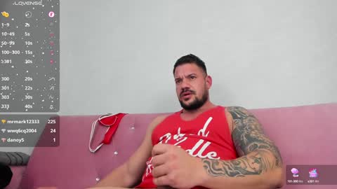 MuscleMonster31 online show from January 2, 11:27 pm