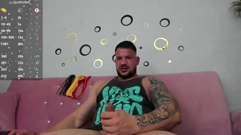 MuscleMonster31 online show from January 9, 9:05 pm