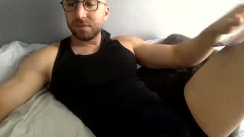 Snapshot of muscles4same chatting on April 3, 7:45 pm muscles4same online show from April 3, 7:45 pm