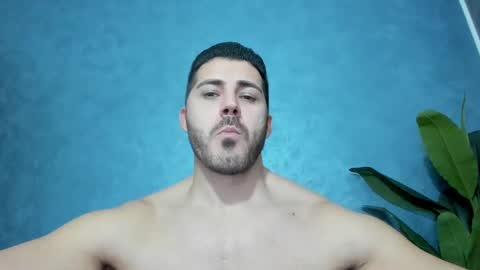 muscularmaster onlyfans online show from December 12, 11:14 pm