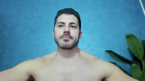 muscularmaster onlyfans online show from December 19, 1:18 am