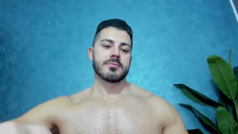 muscularmaster onlyfans online show from January 22, 10:26 pm