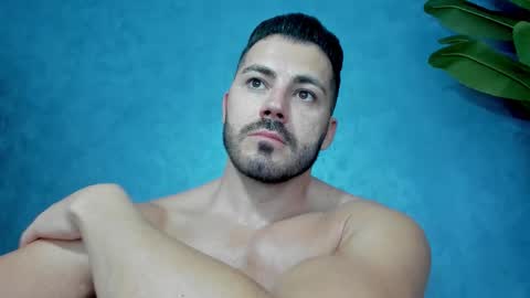 muscularmaster onlyfans online show from November 3, 9:48 pm