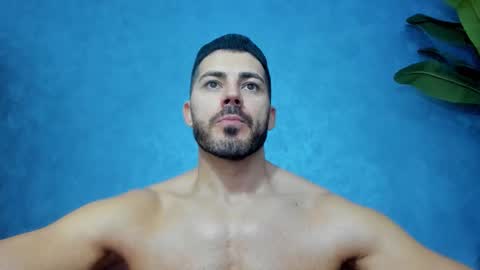 Snapshot of muscularmaster chatting on February 17, 10:12 am muscularmaster onlyfans online show from February 17, 10:12 am