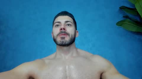 Snapshot of muscularmaster chatting on February 25, 9:13 pm muscularmaster onlyfans online show from February 25, 9:13 pm