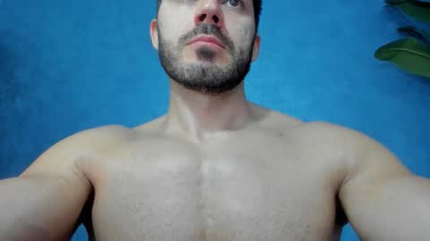 Snapshot of muscularmaster chatting on March 5, 10:39 pm muscularmaster onlyfans online show from March 5, 10:39 pm