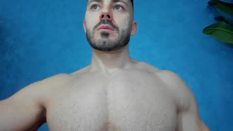 Snapshot of muscularmaster chatting on March 12, 10:43 am muscularmaster onlyfans online show from March 12, 10:43 am