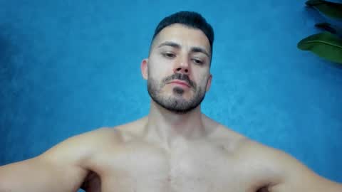 Snapshot of muscularmaster chatting on March 14, 10:04 pm muscularmaster onlyfans online show from March 14, 10:04 pm