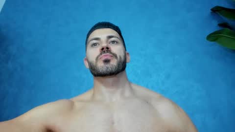 Snapshot of muscularmaster chatting on March 19, 12:47 am muscularmaster onlyfans online show from March 19, 12:47 am