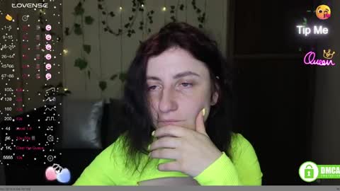Snapshot of muse_kitty_jenia chatting on March 29, 5:24 pm Jenya online show from March 29, 5:24 pm