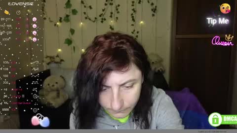 Snapshot of muse_kitty_jenia chatting on April 8, 5:46 pm Jenya online show from April 8, 5:46 pm