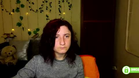 Snapshot of muse_kitty_jenia chatting on April 15, 7:58 pm Jenya online show from April 15, 7:58 pm