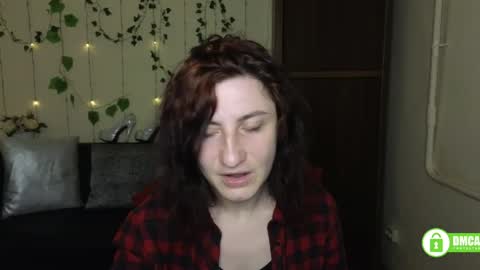 Snapshot of muse_kitty_jenia chatting on May 7, 5:40 pm Jenya online show from May 7, 5:40 pm