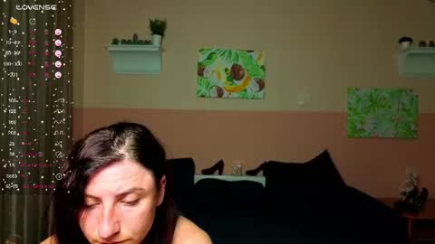 Snapshot of muse_kitty_jenia chatting on July 27, 6:04 pm Jenya online show from July 27, 6:04 pm