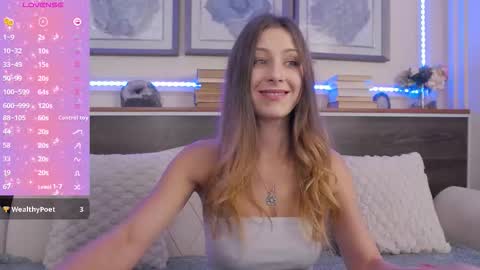 Snapshot of musedollx chatting on October 13, 7:14 pm Luna  online show from October 13, 7:14 pm