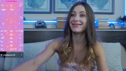 Snapshot of musedollx chatting on October 15, 7:25 pm Luna  online show from October 15, 7:25 pm