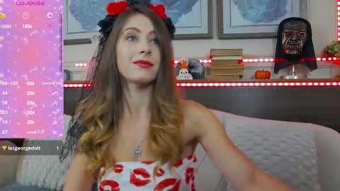 Snapshot of musedollx chatting on October 28, 8:22 pm Luna  online show from October 28, 8:22 pm