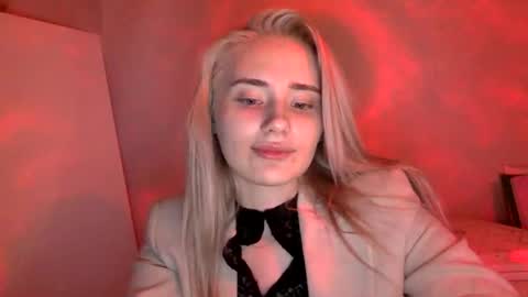 Snapshot of musescorner chatting on April 4, 11:02 pm musescorner online show from April 4, 11:02 pm