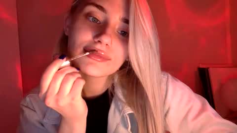 Snapshot of musescorner chatting on April 16, 9:26 pm musescorner online show from April 16, 9:26 pm