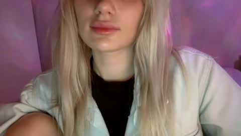 Snapshot of musescorner chatting on June 14, 12:08 am musescorner online show from June 14, 12:08 am