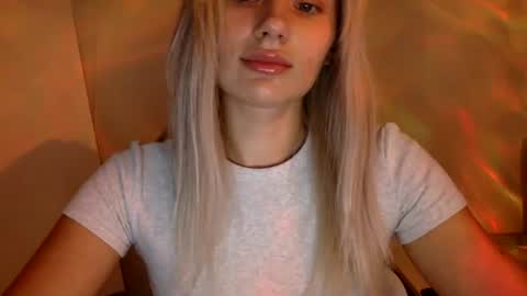 musescorner online show from August 6, 6:54 pm