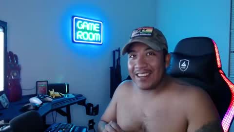 Snapshot of mushrooncat chatting on September 22, 2:13 am mushrooncat online show from September 22, 2:13 am