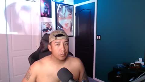 Snapshot of mushrooncat chatting on February 12, 10:49 pm mushrooncat online show from February 12, 10:49 pm