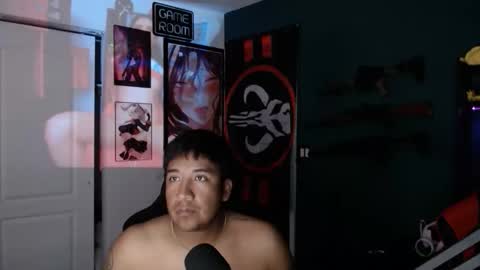 Snapshot of mushrooncat chatting on February 16, 1:57 am mushrooncat online show from February 16, 1:57 am