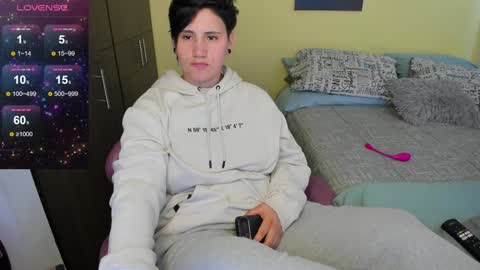 VALENTINA Luna  online show from December 9, 6:23 am