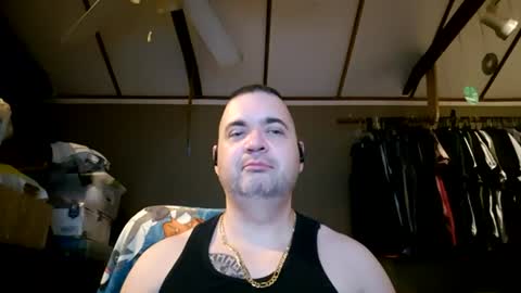 muskjox online show from August 7, 9:44 am