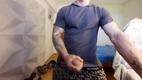 musle joker online show from May 8, 10:53 am