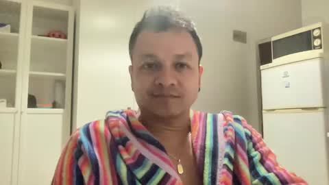 taurosboy online show from December 6, 12:02 am