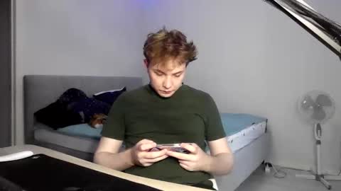 alexplay online show from June 10, 11:57 pm