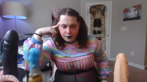 Snapshot of mxsissycharlotte chatting on January 10, 7:43 pm Mx Charlotte online show from January 10, 7:43 pm