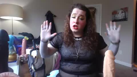 Snapshot of mxsissycharlotte chatting on March 3, 3:53 pm Mx Charlotte online show from March 3, 3:53 pm