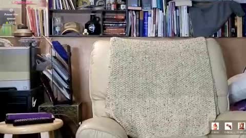 my_curiosity_ online show from June 11, 2:53 am
