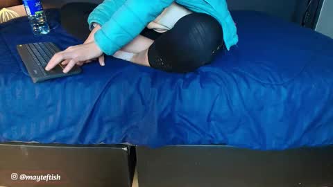 Snapshot of my_maite chatting on February 27, 1:55 pm Maite online show from February 27, 1:55 pm