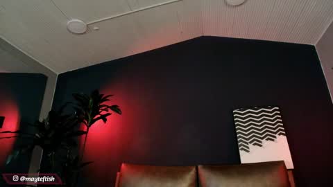 Snapshot of my_maite chatting on April 1, 1:41 pm Maite online show from April 1, 1:41 pm