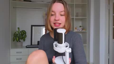  MIA  I will be here Monday Wednesday Thursday Saturday online show from September 30, 8:41 am