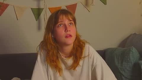 Snapshot of my_parisss chatting on October 7, 10:18 pm PARIS online show from October 7, 10:18 pm