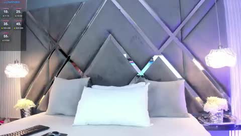 Mariana Evans online show from September 25, 11:36 am