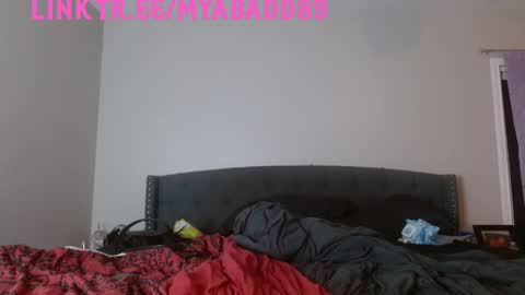 Snapshot of myabadd chatting on January 17, 2:08 am BaddMFUCKER online show from January 17, 2:08 am