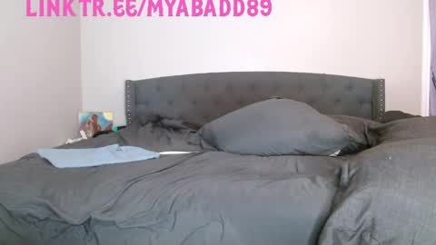Snapshot of myabadd chatting on January 24, 12:20 am BaddMFUCKER online show from January 24, 12:20 am