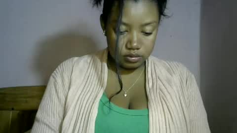 Snapshot of myahmaya chatting on June 19, 7:23 am myahmaya online show from June 19, 7:23 am