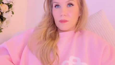 Mya-be Yours P online show from December 29, 7:22 pm