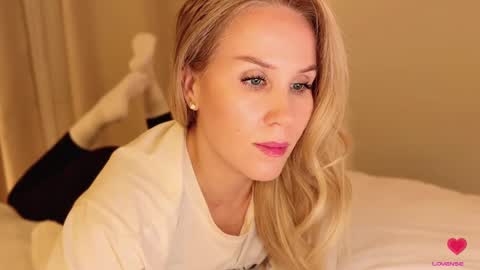 Mya-be Yours P online show from November 5, 5:24 pm